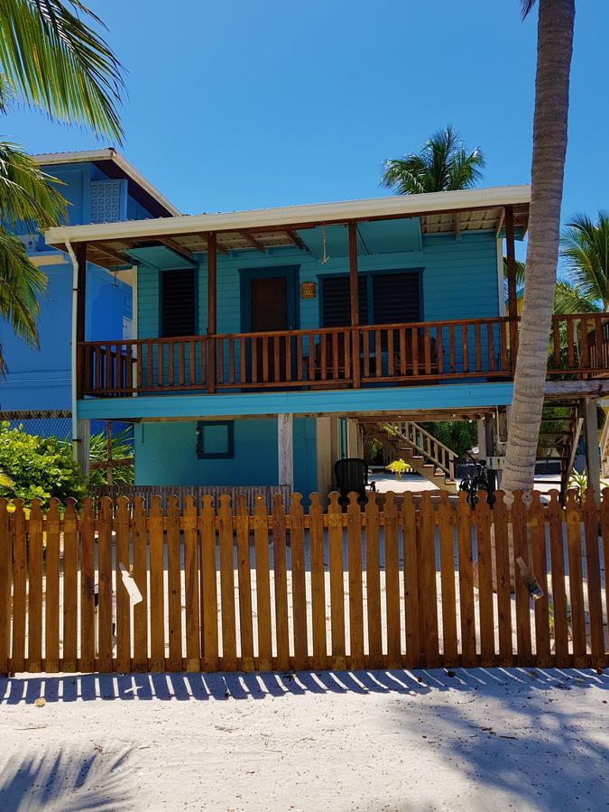 Carolyn'S House Villa Caye Caulker Exterior photo