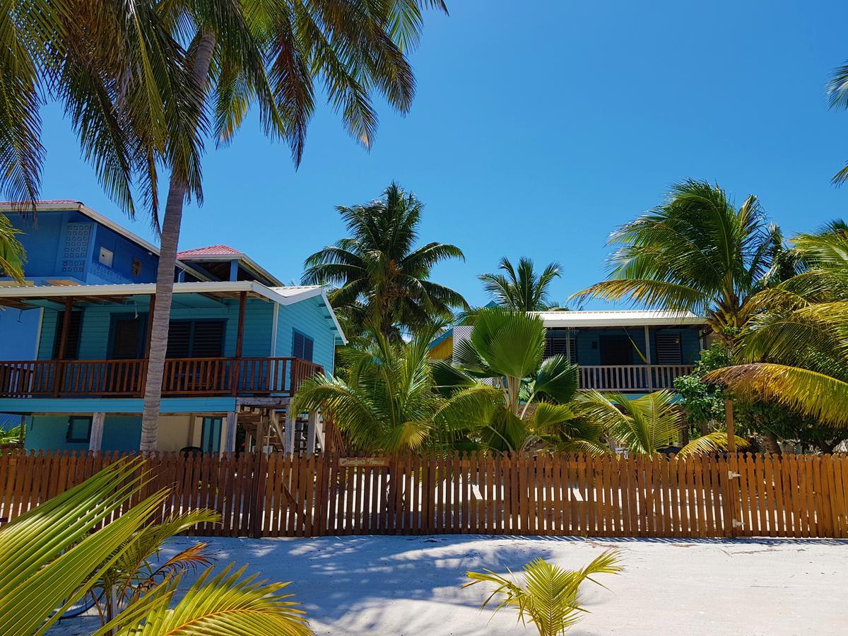 Carolyn'S House Villa Caye Caulker Exterior photo