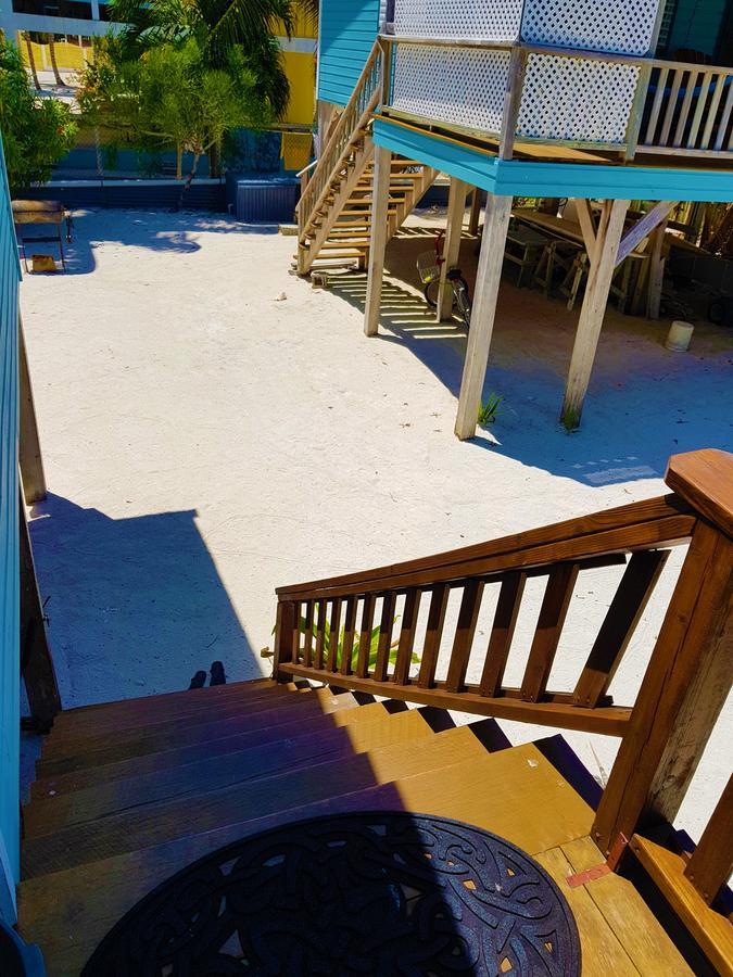 Carolyn'S House Villa Caye Caulker Exterior photo